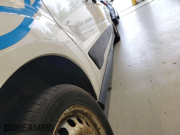 2020 Ford Transit Connect XL z VIN NM0LS7E20L1436126, wystawiony jako IAAI lot #42787587 z przebiegiem 142 842 mil mil oraz . Historia ofert i sprzedaży dostępna na DreamBid. Obrazek 13.