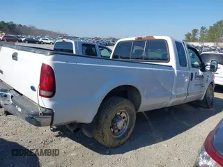 2001 Ford Super Duty F-250 XL with VIN 1FTNX20F91EB78284, listed as a IAAI auction lot 41480709 with 360,885 mi miles. Bid and sale history available at carsss.com. Image 13.