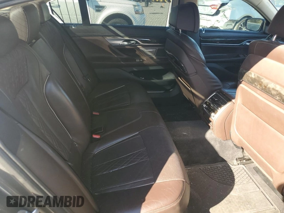 2016 BMW 7 Series 740i с VIN WBA7E2C51GG503912, выставлен на аукционе Copart как лот 47464895 с пробегом 160 322 миль миль и Списание • Salvage title. История ставок и продаж доступна на DreamBid. Изображение 10.