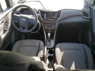 2018 Chevrolet Trax LT with VIN 3GNCJPSBXJL391283, listed as a Copart auction lot 58228034 with 53,040 mi miles and Salvage Title. Bid and sale history available at carsss.com. Image 8.