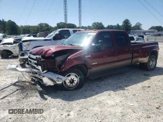2003 Ford F-350 XL z VIN 1FDWW36P93EC93334, wystawiony jako Copart lot #66174054 z przebiegiem 333 993 mil mil oraz Szkoda całkowita • Salvage title. Historia ofert i sprzedaży dostępna na DreamBid. Obrazek 1.