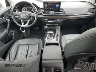 2021 Audi Q5 Premium Plus z VIN WA1BAAFY5M2067030, wystawiony jako Copart lot #57124845 z przebiegiem 43 567 mil mil oraz Szkoda całkowita • Salvage title. Historia ofert i sprzedaży dostępna na DreamBid. Obrazek 8.