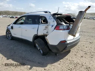 2019 Jeep Cherokee Latitude Plus with VIN 1C4PJLLB5KD204105, listed as a Copart auction lot 49886695 with 131,696 mi miles and Salvage Title. Bid and sale history available at carsss.com. Image 2.