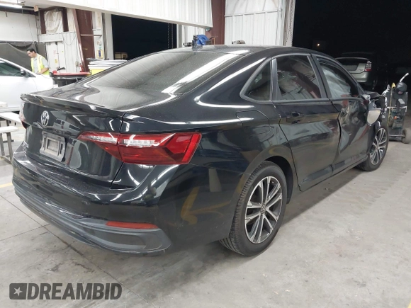 2022 Volkswagen Jetta Sport with VIN 3VWBM7BU9NM006080, listed as a IAAI auction lot 42433645 with Not provided miles and . Bid and sale history available at DreamBid. Image 4.