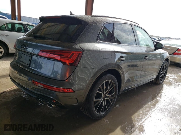 2023 Audi SQ5 Premium Plus with VIN WA1B4AFY5P2035643, listed as a Copart auction lot 59075603 with 4,277 mi miles. Bid and sale history available at carsss.com. Image 3.