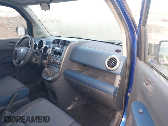 2004 Honda Element with VIN 5J6YH27314L025477, listed as a IAAI auction lot 41904270 with Not Provided miles and . Bid and sale history available at DreamBid. Image 5.