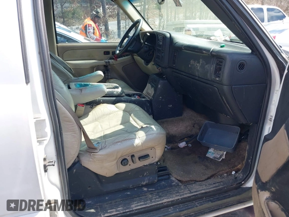 2001 Chevrolet Tahoe LS with VIN 1GNEC13T51J311841, listed as a IAAI auction lot 41633746 with Not provided miles and . Bid and sale history available at DreamBid. Image 5.
