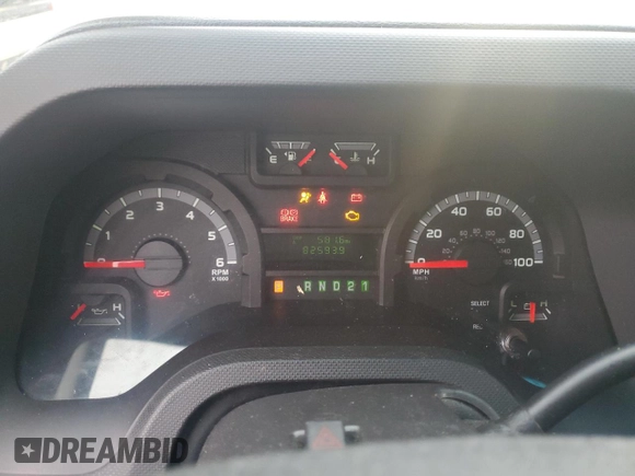 2014 Ford Econoline Cargo Commercial with VIN 1FTNE1EL0EDA86524, listed as a Copart auction lot 84254944 with 82,593 mi miles and Salvage Title. Bid and sale history available at carsss.com. Image 8.