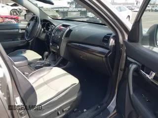 2013 Kia Sorento SX with VIN 5XYKWDA2XDG323728, listed as a IAAI auction lot 41781689 with 168,069 mi miles. Bid and sale history available at carsss.com. Image 5.