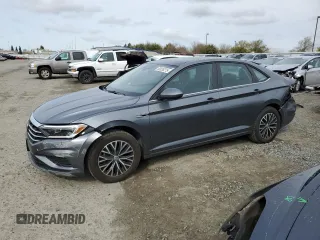 2019 Volkswagen Jetta SEL z VIN 3VWEB7BU1KM133503, wystawiony jako Copart lot #50035275 z przebiegiem 45 913 mil mil oraz Szkoda całkowita • Salvage title. Historia ofert i sprzedaży dostępna na DreamBid. Obrazek 1.