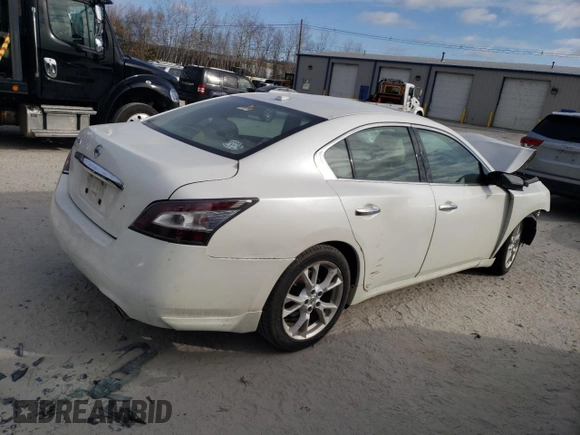 2013 Nissan Maxima SV z VIN 1N4AA5AP5DC823253, wystawiony jako Copart lot #87512605 z przebiegiem Nie podano mil oraz Czysty tytuł • Clean title. Historia ofert i sprzedaży dostępna na DreamBid. Obrazek 3.