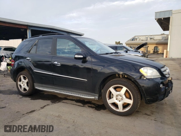 2008 Mercedes-Benz M 550 с VIN 4JGBB72E68A344034, выставлен на аукционе Copart как лот 86916174 с пробегом 196 837 миль миль и Чистый • Clean title. История ставок и продаж доступна на DreamBid. Изображение 4.