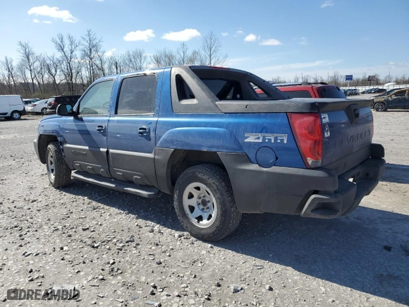 2003 Chevrolet Avalanche with VIN 3GNEC13T43G179188, listed as a Copart auction lot 49908655 with 246,716 mi miles and Salvage Title. Bid and sale history available at carsss.com. Image 2.