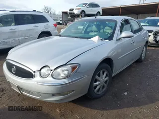 2005 Buick LaCrosse CXL with VIN 2G4WD532151188611, listed as a IAAI auction lot 41217168 with 186,442 mi miles. Bid and sale history available at carsss.com. Image 2.