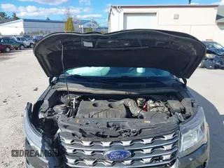 2017 Ford Explorer XLT z VIN 1FM5K8DH0HGA14008, wystawiony jako IAAI lot #41909426 z przebiegiem 122 919 mil mil oraz . Historia ofert i sprzedaży dostępna na DreamBid. Obrazek 10.