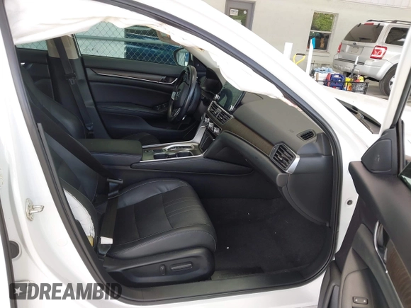 2018 Honda Accord EX-L z VIN 1HGCV2F55JA035062, wystawiony jako IAAI lot #42655072 z przebiegiem 55 437 mil mil oraz . Historia ofert i sprzedaży dostępna na DreamBid. Obrazek 5.