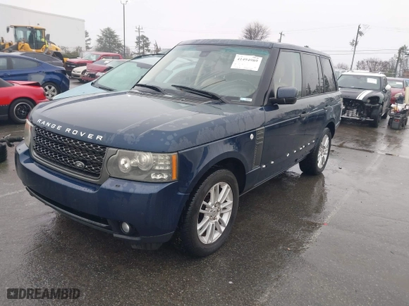 2011 Land Rover Range Rover HSE with VIN SALME1D42BA335109, listed as a IAAI auction lot 41494989 with 102,676 mi miles. Bid and sale history available at carsss.com. Image 17.