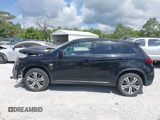 2023 Mitsubishi Outlander ES z VIN JA4ARUAU2PU014515, wystawiony jako IAAI lot #42147345 z przebiegiem 43 489 mil mil oraz . Historia ofert i sprzedaży dostępna na DreamBid. Obrazek 15.