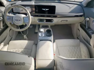 2024 Genesis GV60 z VIN KMUKEDSB3RU021508, wystawiony jako Copart lot #50765525 z przebiegiem 2 849 mil mil oraz Nie do naprawy • Non repairable. Historia ofert i sprzedaży dostępna na DreamBid. Obrazek 8.