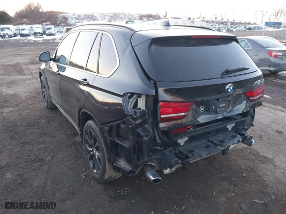 2016 BMW X5 xDrive35i with VIN 5UXKR0C50G0U11610, listed as a IAAI auction lot 41427499 with 75,330 mi miles. Bid and sale history available at carsss.com. Image 3.
