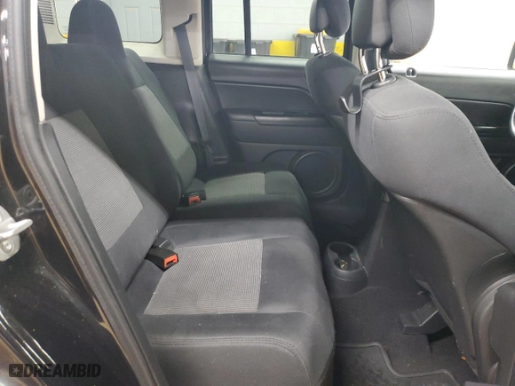 2011 Jeep Patriot Sport with VIN 1J4NF1GB9BD174902, listed as a Copart auction lot 48064525 with 171,661 mi miles and Clean Title. Bid and sale history available at carsss.com. Image 11.