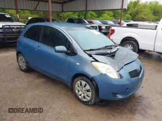 2007 Toyota Yaris with VIN JTDJT923275080633, listed as a IAAI auction lot 41943005 with 157,643 mi miles. Bid and sale history available at carsss.com. Image 1.