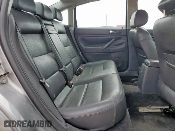 2004 Volkswagen Passat GLS z VIN WVWPD63B04P325358, wystawiony jako Copart lot #57180485 z przebiegiem 195 553 mil mil oraz Czysty tytuł • Clean title. Historia ofert i sprzedaży dostępna na DreamBid. Obrazek 10.