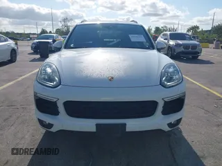 2018 Porsche Cayenne z VIN WP1AA2A27JKA02278, wystawiony jako IAAI lot #42161741 z przebiegiem 62 217 mil mil oraz . Historia ofert i sprzedaży dostępna na DreamBid. Obrazek 12.