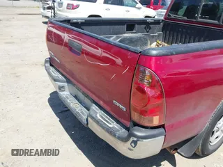 2008 Toyota Tacoma z VIN 5TETX22N28Z478591, wystawiony jako IAAI lot #42465031 z przebiegiem 141 529 mil mil oraz . Historia ofert i sprzedaży dostępna na DreamBid. Obrazek 22.