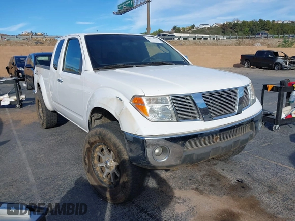 2007 Nissan Frontier SE z VIN 1N6AD06U67C417356, wystawiony jako IAAI lot #41157828 z przebiegiem 101 937 mil mil oraz . Historia ofert i sprzedaży dostępna na DreamBid. Obrazek 1.
