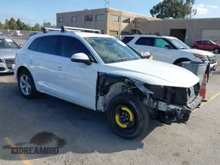 2021 Audi Q5 Premium with VIN WA1AAAFY1M2133438, listed as a IAAI auction lot 42684944 with 35,794 mi miles and . Bid and sale history available at DreamBid. Image 1.