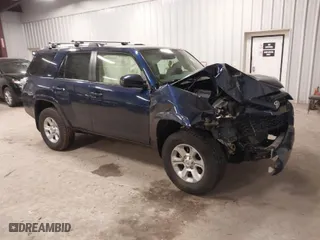 2019 Toyota 4Runner SR5 with VIN JTEBU5JR2K5698426, listed as a IAAI auction lot 41878911 with 177,360 mi miles. Bid and sale history available at carsss.com. Image 1.