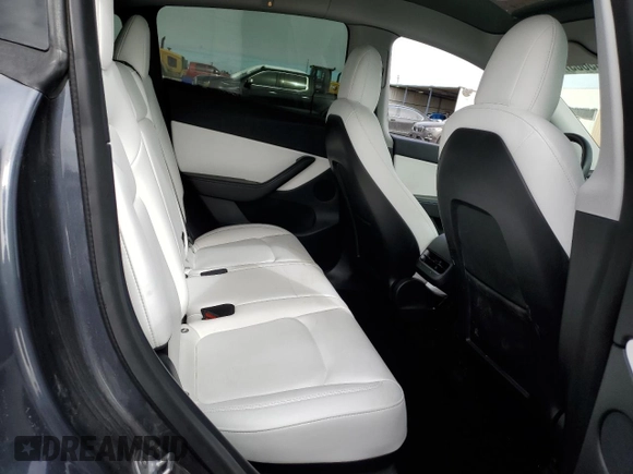 2021 Tesla Model Y Long Range with VIN 5YJYGDEE5MF269466, listed as a Copart auction lot 45603795 with 70,924 mi miles and Salvage Title. Bid and sale history available at DreamBid. Image 11.