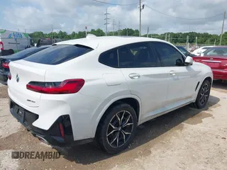 2023 BMW X4 xDrive30i с VIN 5UX33DT01P9S83083, выставлен на аукционе IAAI как лот 42252039 с пробегом Не указан миль и . История ставок и продаж доступна на DreamBid. Изображение 4.
