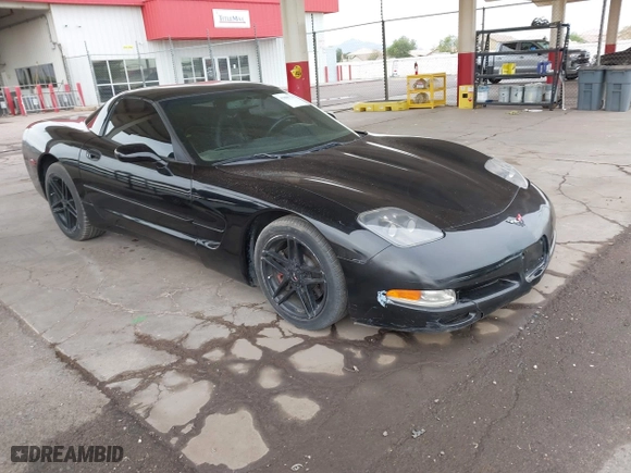 1998 Chevrolet Corvette with VIN 1G1YY22G6W5119662, listed as a IAAI auction lot 41808121 with 1 mi miles. Bid and sale history available at carsss.com. Image 1.