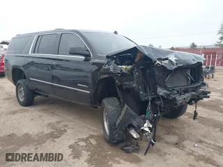 2015 GMC Yukon XL Denali with VIN 1GKS1JKJ8FR230718, listed as a IAAI auction lot 41083461 with 1 mi miles. Bid and sale history available at carsss.com. Image 1.