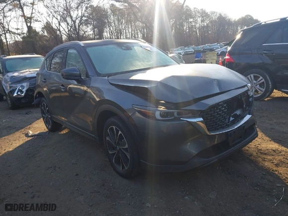 2022 Mazda CX-5 2.5 S Premium Package with VIN JM3KFBDM3N0648088, listed as a IAAI auction lot 41243593 with NaN miles. Bid and sale history available at carsss.com. Image 1.