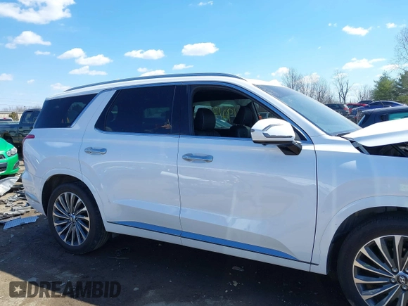 2024 Hyundai Palisade Calligraphy z VIN KM8R7DGE1RU760287, wystawiony jako IAAI lot #41901721 z przebiegiem 26 359 mil mil oraz . Historia ofert i sprzedaży dostępna na DreamBid. Obrazek 14.