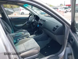 2005 Honda Civic VP with VIN 1HGES16395L004272, listed as a IAAI auction lot 42081185 with 190,587 mi miles and . Bid and sale history available at DreamBid. Image 5.