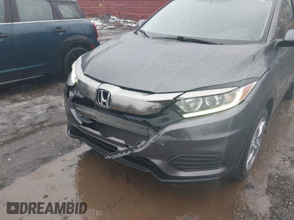 2022 Honda HR-V LX with VIN 3CZRU6H34NM737004, listed as a IAAI auction lot 41477391 with 30,691 mi miles. Bid and sale history available at carsss.com. Image 6.