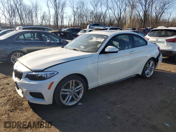 2015 BMW 2 Series 228i xDrive with VIN WBA1F7C58FV367269, listed as a Copart auction lot 87902715 with 67,151 mi miles and Salvage Title. Bid and sale history available at carsss.com. Image 1.