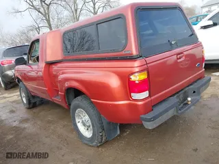 1998 Ford Ranger XLT with VIN 1FTYR11X7WPB02860, listed as a IAAI auction lot 41714168 with 90,617 mi miles. Bid and sale history available at carsss.com. Image 3.