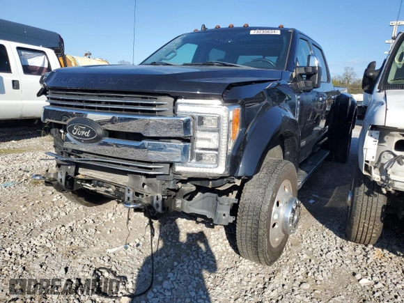 2018 Ford F-450 z VIN 1FT9W4DT1JED24368, wystawiony jako Copart lot #73235634 z przebiegiem 65 774 mil mil oraz Szkoda całkowita • Salvage title. Historia ofert i sprzedaży dostępna na DreamBid. Obrazek 1.