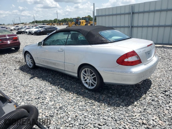 2008 Mercedes-Benz CLK 350 с VIN WDBTK56F68F234800, выставлен на аукционе Copart как лот 58632395 с пробегом Не указан миль и На запчасти • Non repairable. История ставок и продаж доступна на DreamBid. Изображение 2.