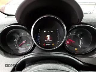 2017 FIAT 500X Trekking с VIN ZFBCFYCB5HP551361, выставлен на аукционе Copart как лот 48934594 с пробегом 97 062 миль миль и Списание • Salvage title. История ставок и продаж доступна на DreamBid. Изображение 9.