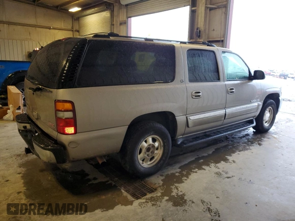 2003 GMC Yukon XL SLT with VIN 1GKEC16Z13J220775, listed as a Copart auction lot 44792445 with Not Provided miles and Clean Title. Bid and sale history available at carsss.com. Image 3.