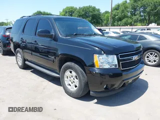2009 Chevrolet Tahoe 2LT z VIN 1GNFC23079R299026, wystawiony jako IAAI lot #42009253 z przebiegiem 218 935 mil mil oraz . Historia ofert i sprzedaży dostępna na DreamBid. Obrazek 1.