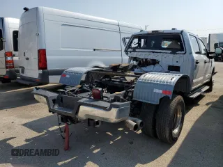 2022 Ford F-350 XL z VIN 1FT8W3DT7NEF75231, wystawiony jako Copart lot #58855385 z przebiegiem 40 571 mil mil oraz Czysty tytuł • Clean title. Historia ofert i sprzedaży dostępna na DreamBid. Obrazek 3.