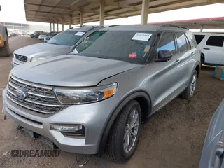 2024 Ford Explorer XLT with VIN 1FMSK7DH8RGA81728, listed as a IAAI auction lot 41671142 with 1,220 mi miles. Bid and sale history available at carsss.com. Image 17.