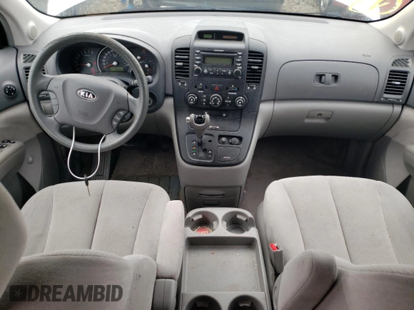 2006 Kia Sedona LX with VIN KNDMB233366031908, listed as a Copart auction lot 70193774 with 99,635 mi miles and Clean Title. Bid and sale history available at carsss.com. Image 8.
